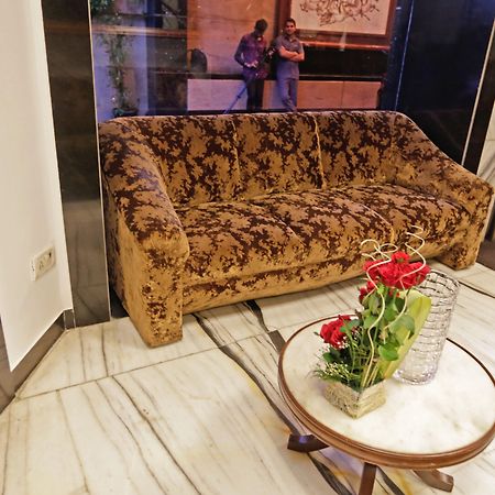 Hotel Metro Palace Mumbai Ngoại thất bức ảnh