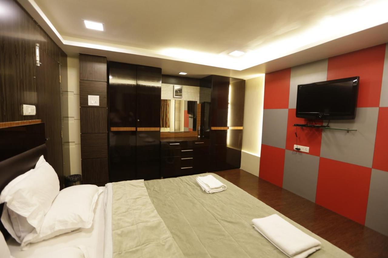 Hotel Metro Palace Mumbai Ngoại thất bức ảnh