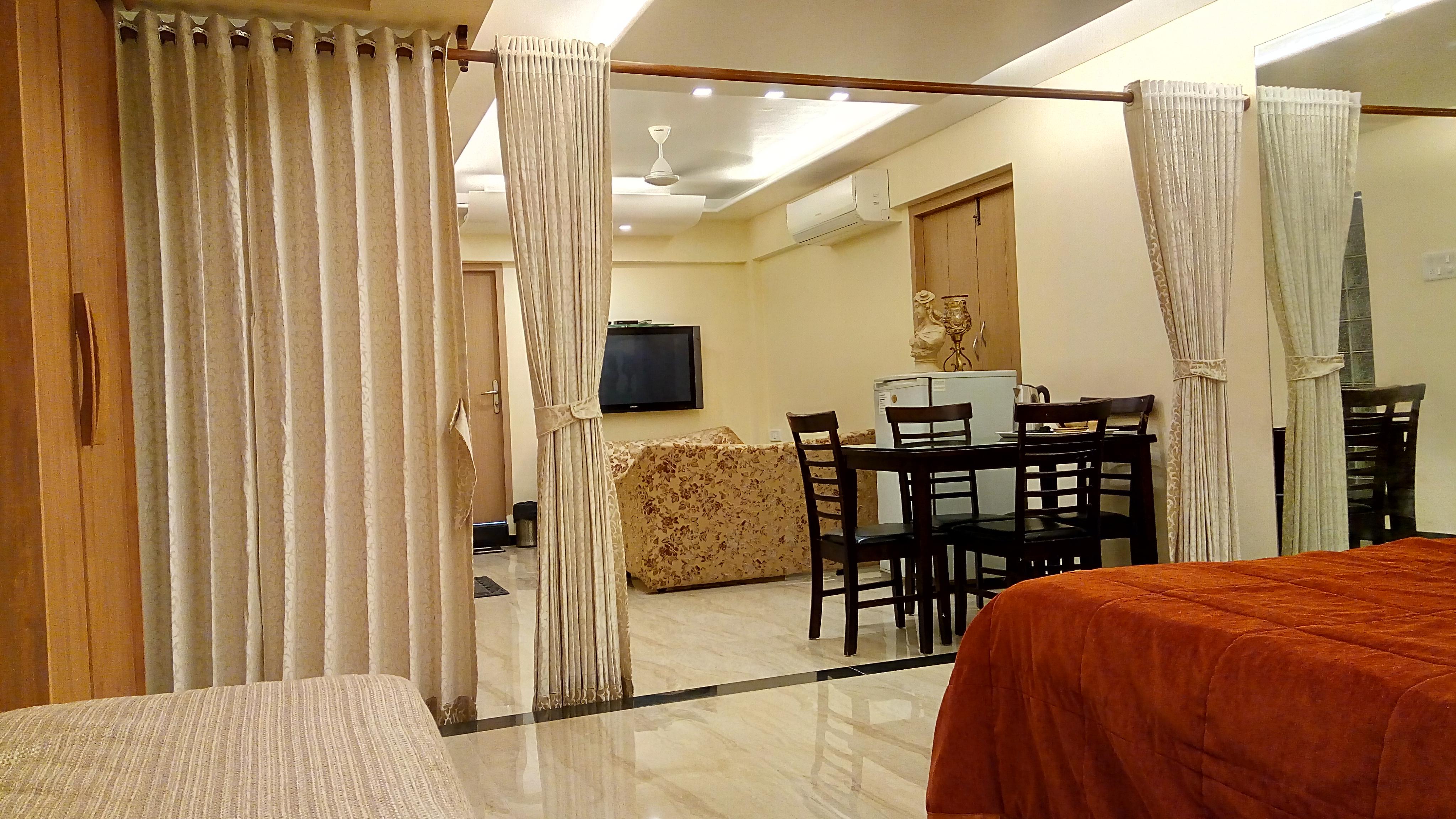 Hotel Metro Palace Mumbai Ngoại thất bức ảnh