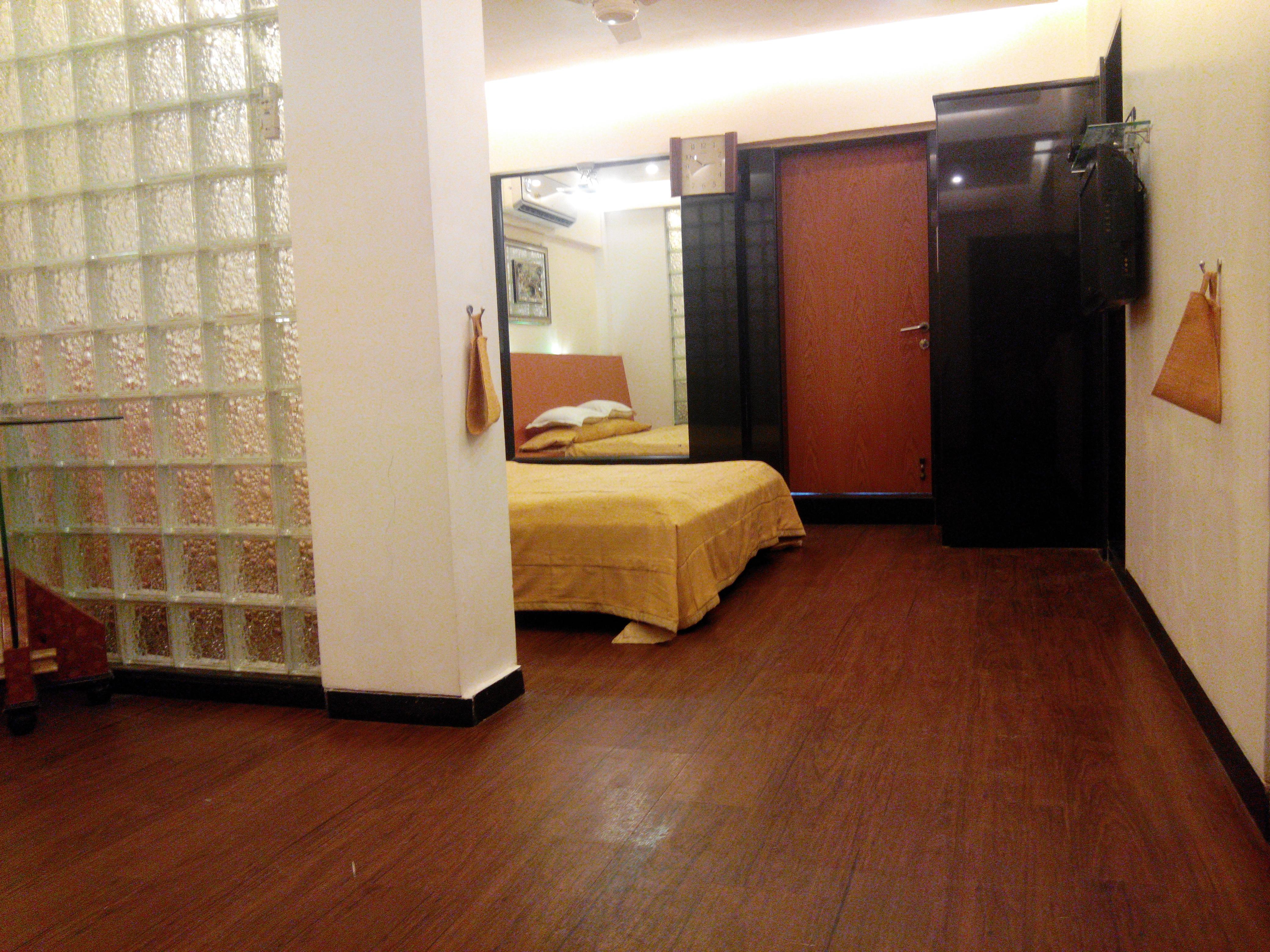 Hotel Metro Palace Mumbai Ngoại thất bức ảnh