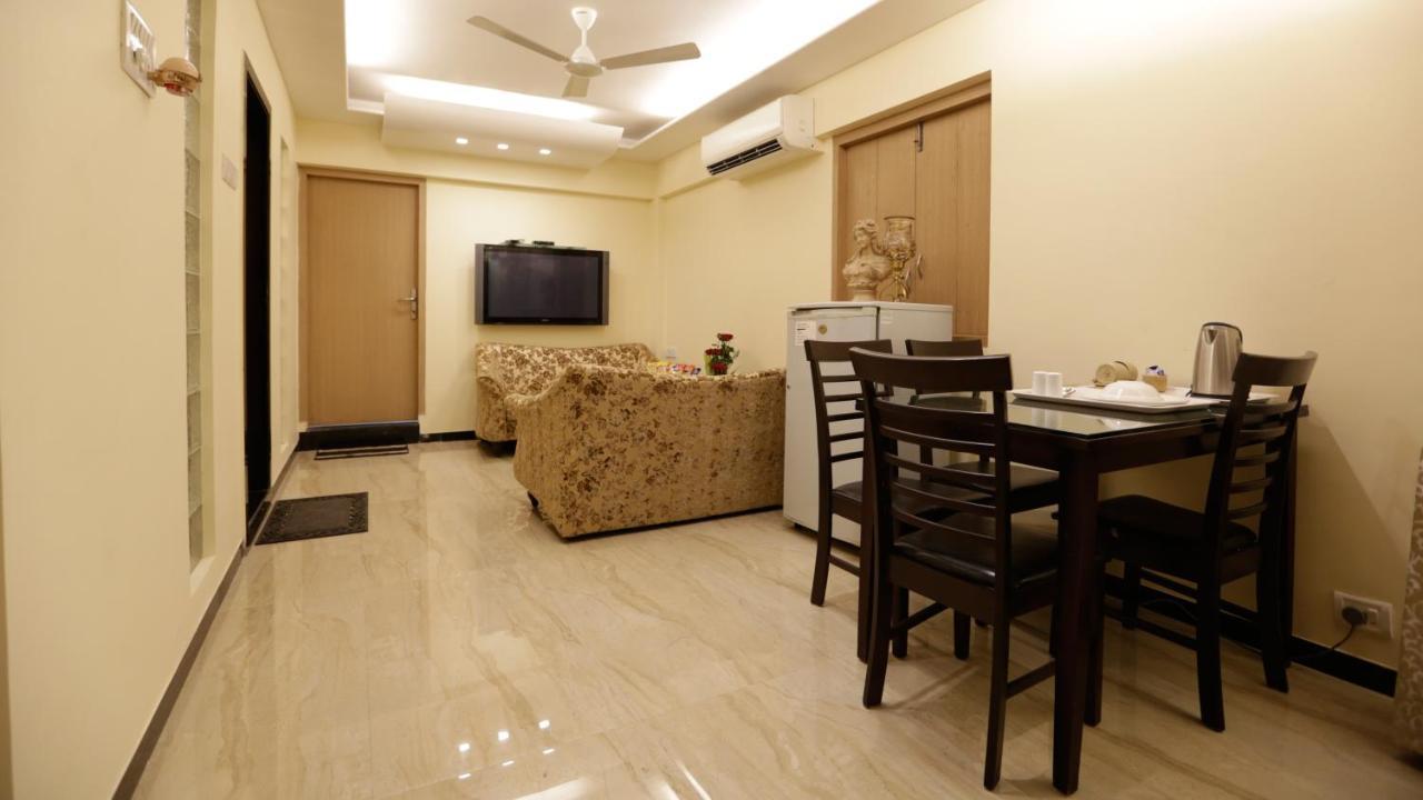 Hotel Metro Palace Mumbai Ngoại thất bức ảnh